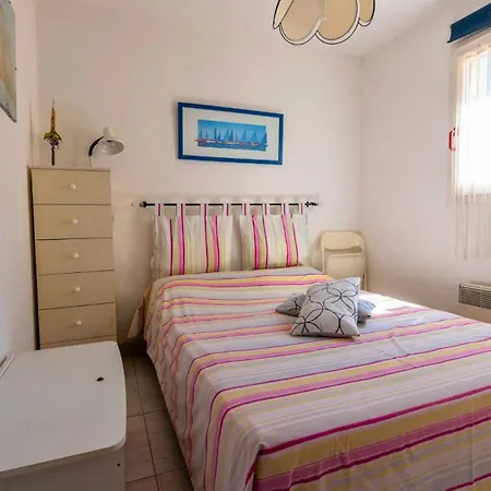 Superbe T3 Clim / Piscine / Commerces Et Plages. Apartamento *